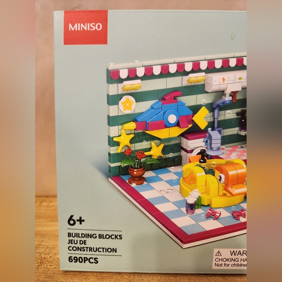 MINISO Building Blocks JEU DE CONSTRUCTION 690PCS - Picture 2 of 5